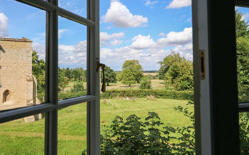 Dog friendly holiday cottages with stunning views - pet friendly scenic retreats