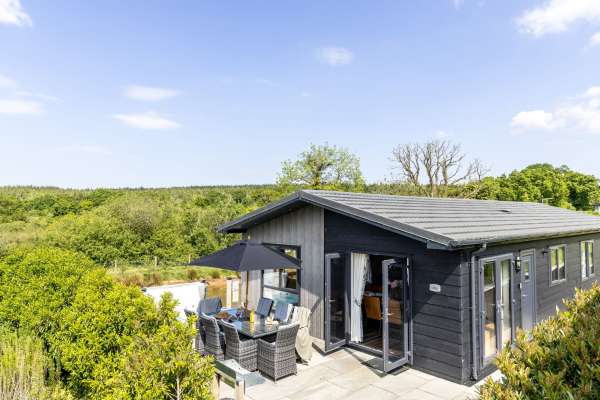 Lilac Lodge, 22 Roadford Lake Lodges, Roadford Lake