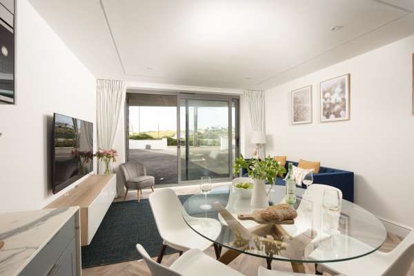 Apartment 1, Oasis Sands, Porth