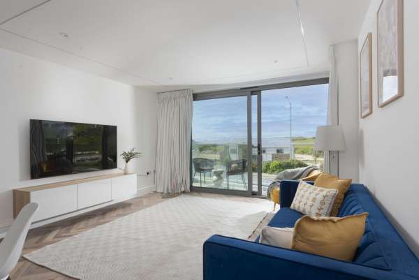 Apartment 4, Oasis Sands, Porth