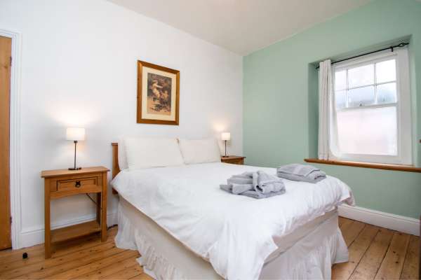 Rhos Cottage Image 1