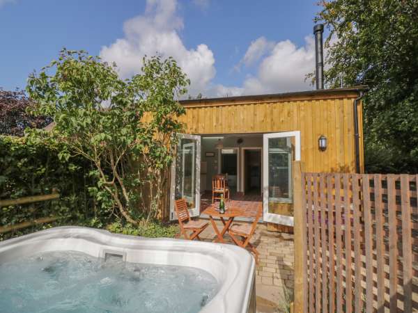 Hen House View, Rugeley 
