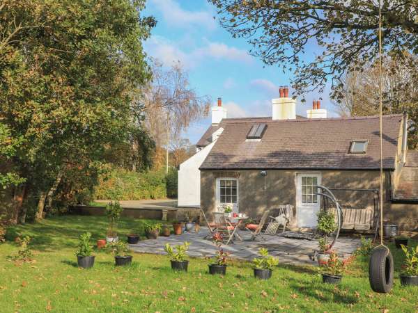 Glan Aber, Llaneilian
