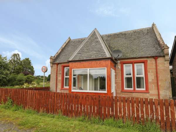 Blantyre Cottage, Muir Of Ord