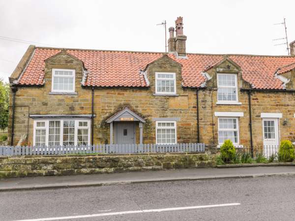 11A High Street, Burniston