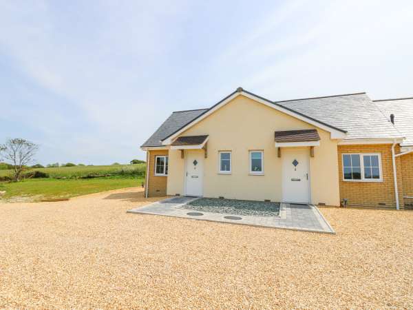 6 Yarmouth Cottages, Freshwater