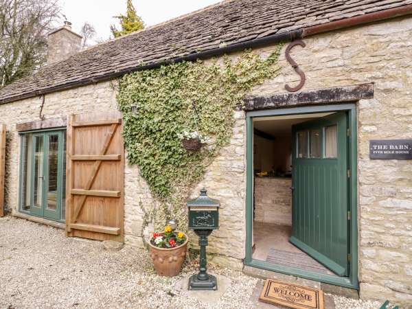 Five Mile House Barn, Cirencester