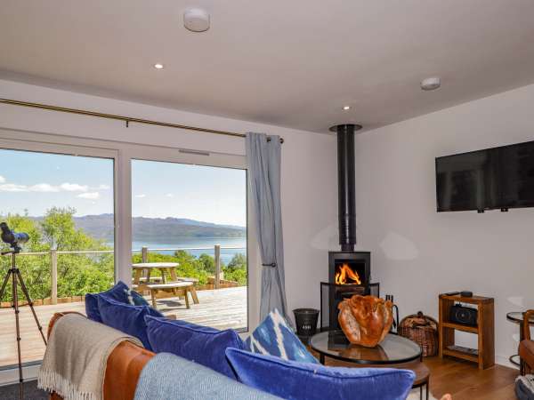 The Lookout, Broadford