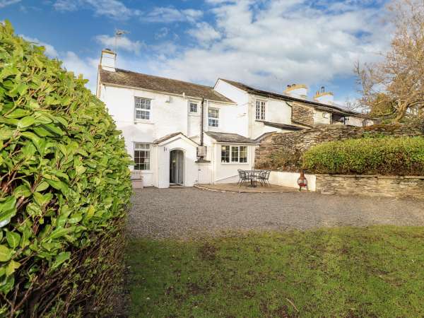 Smithy Cottage at Bowland Bridge, Bowland Bridge