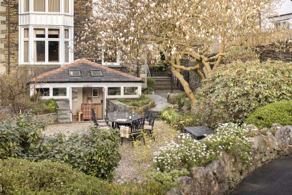 Archie's, Ambleside