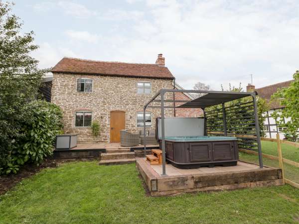 Old Farm Cottage, Tenbury Wells
