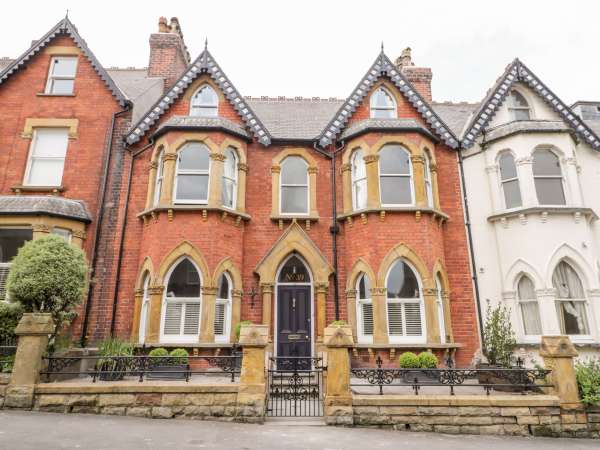 39 West Street, Scarborough