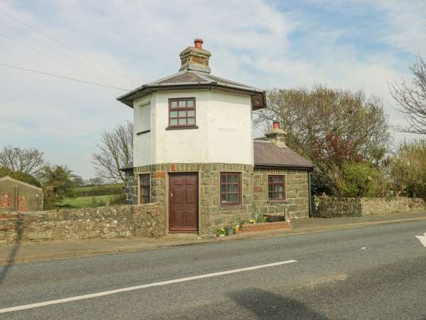 Old Tollgate, Llangefni