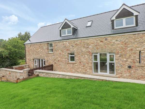 Nuthatch Barn, Pontyclun