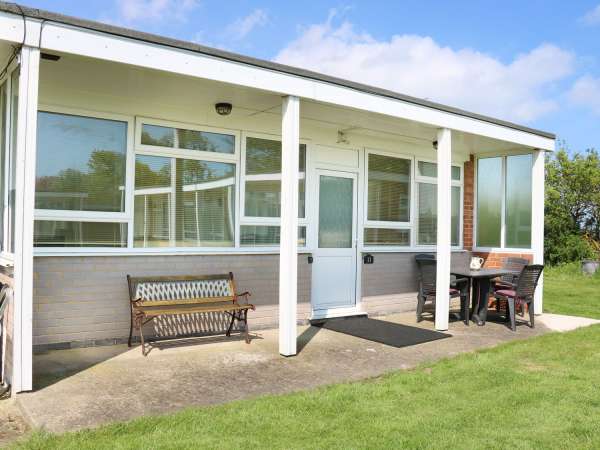 11 Seaward Crest, Mundesley