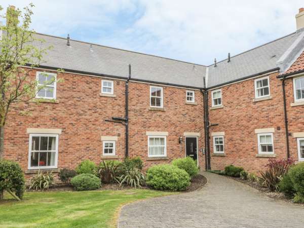 Lighthouse Apartment, Primrose Valley 