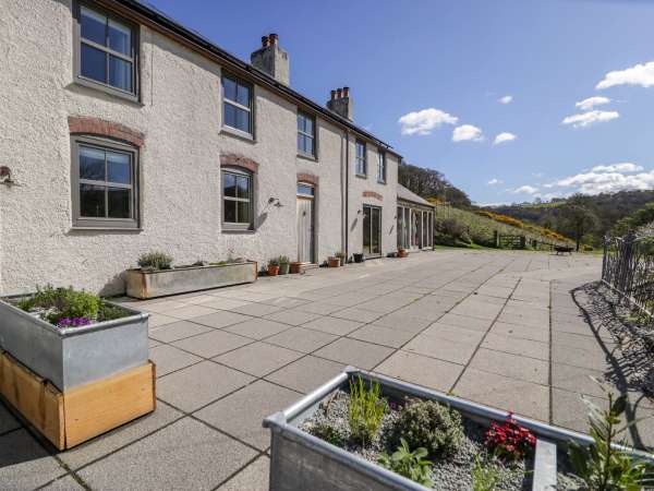 Fron Goch Farm, Llanfair Talhaiarn