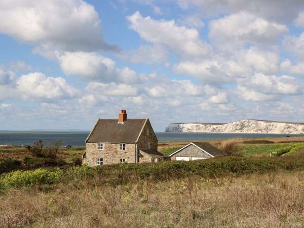 Compton Grange, Freshwater