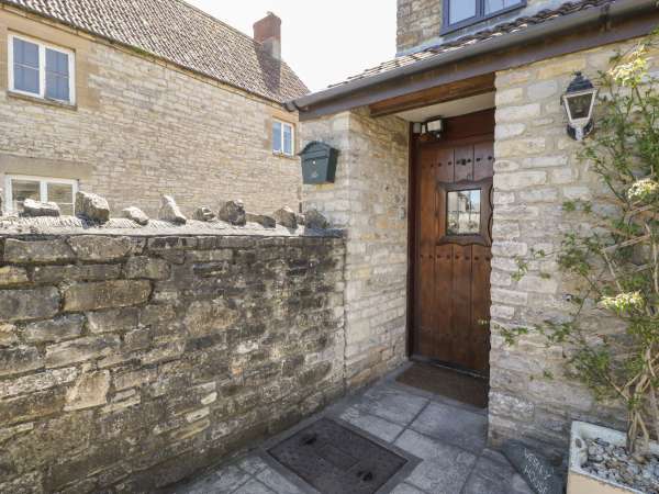 Wesley House, Pilton 