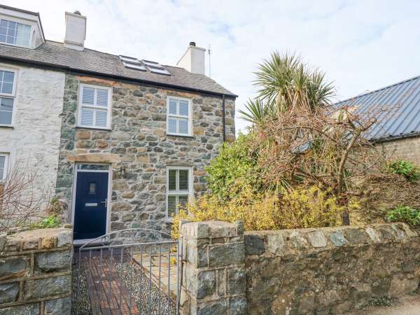 Min Y Mor - Morfa Nefyn Image 1