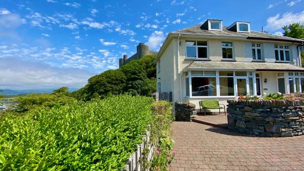 Stoneycroft, Harlech