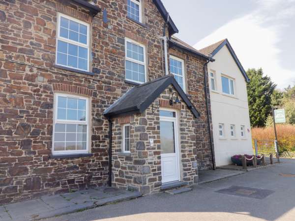 Teifi Villa, St Dogmaels