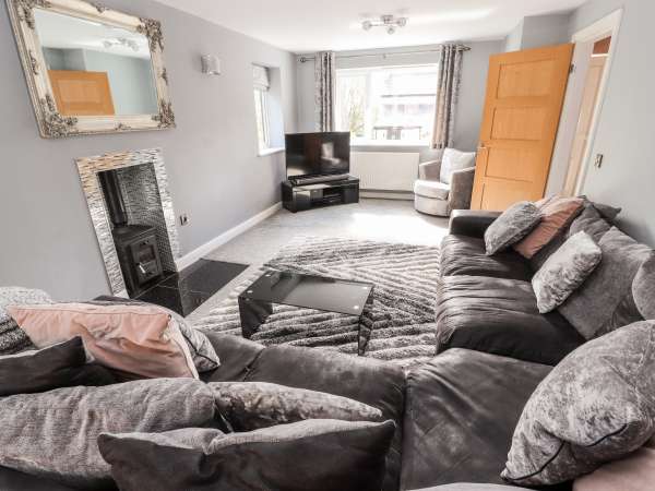 Nant House, Gwersyllt