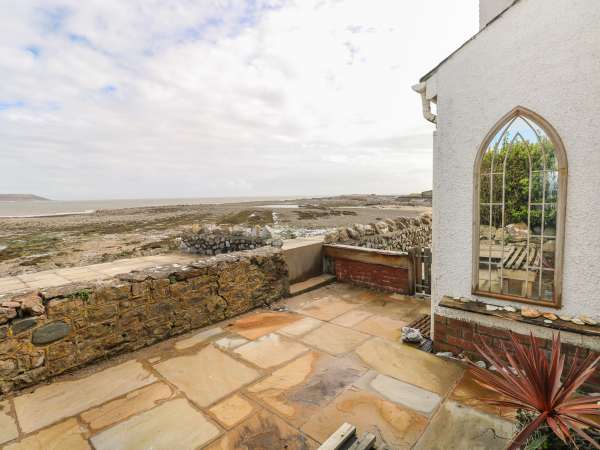 1 Salt Cottage, Port Eynon