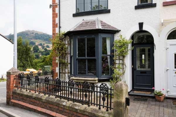 1 Bodwen Villas, Llangollen