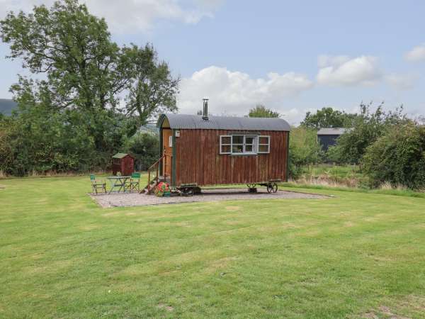 Brown Hare Shepherds Hut, Llangorse 