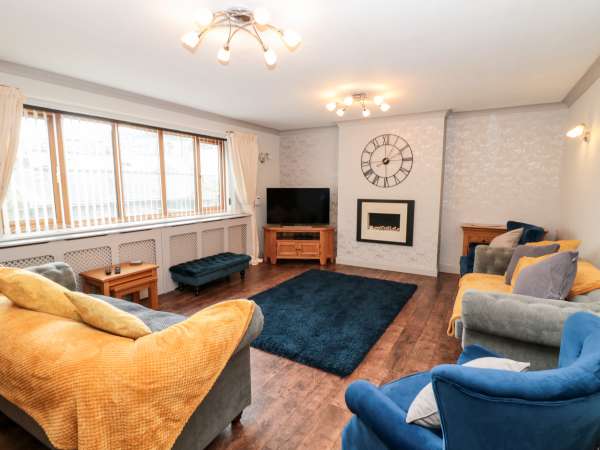 5 Westwood Road, Scarborough