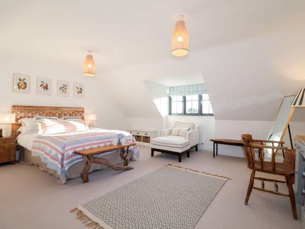 8 Oaks Court, Thorpeness