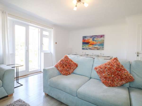 44 West Front Road, Pagham