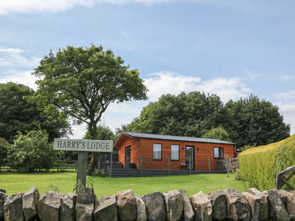 Harry's Lodge, Ashover