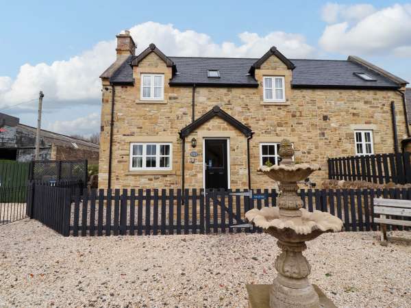 Yew Cottage, Warenford 