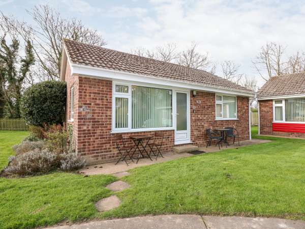 8 Royal Chalet Park, Mundesley