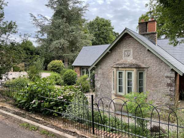 Court Lodge, Wiveliscombe