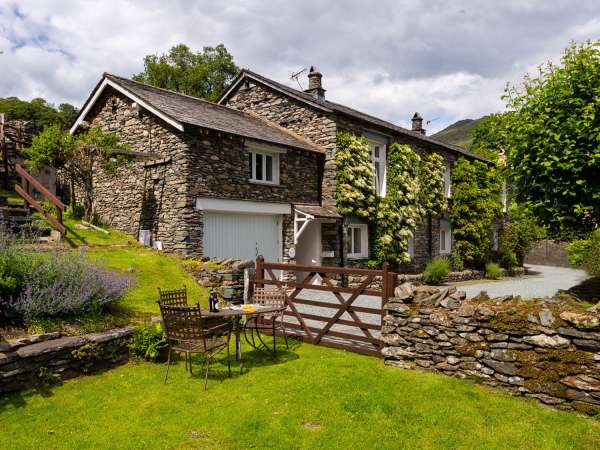 2 Hart Head Barn, Ambleside