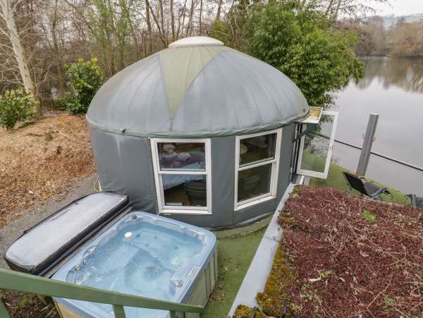 Lakeview Yurt, Beckford