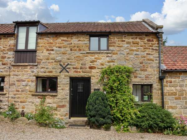 Hayloft Cottage, Staintondale