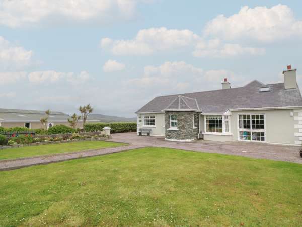 Wild Atlantic Way Country Cottage, Portmagee, County Kerry