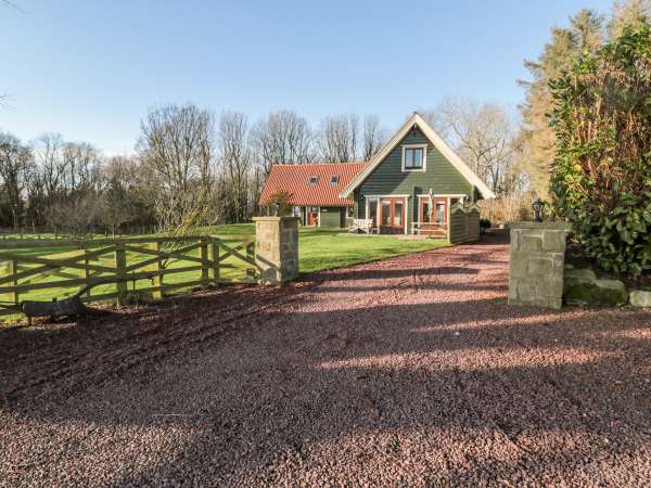 Apple Tree Lodge, Swarland