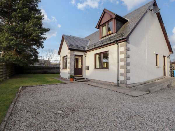 Bruach Gorm Cottage, Grantown-on-spey
