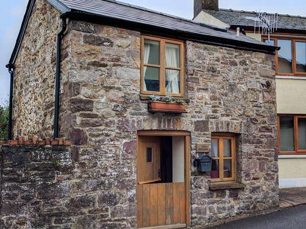 The Old Stable, Gilwern