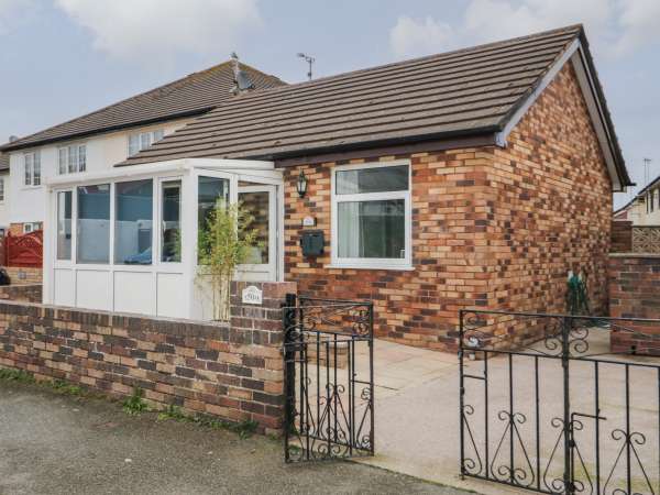 50A  Lloyd Street West, Llandudno