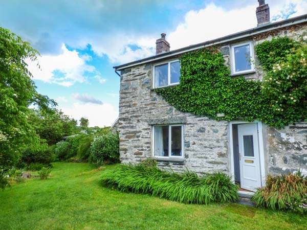 Groes Newydd Bach, Llandecwyn