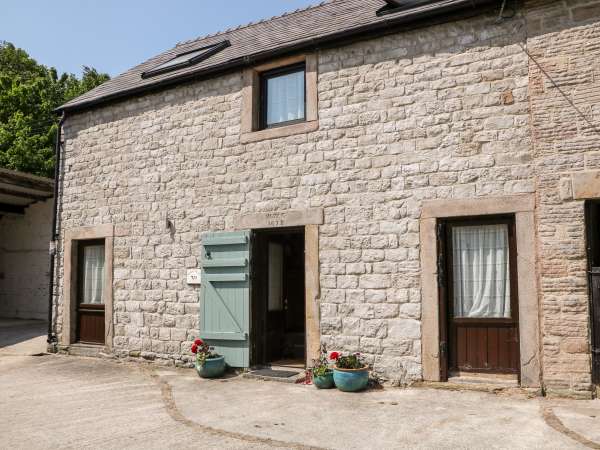 Shippon Cottage, Castleton, Peak District