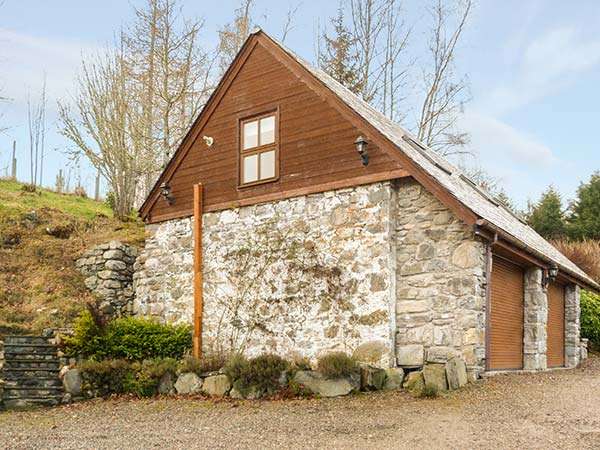 Lakefield Apartment, Drumnadrochit, Loch Ness