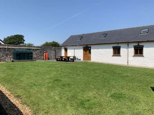 The Old Cow Barn, Laugharne