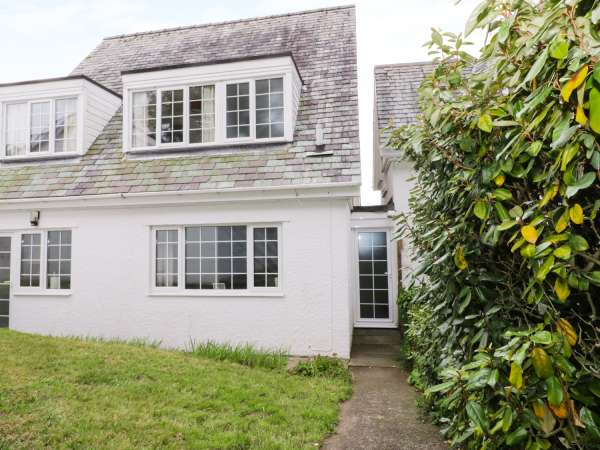 The Cottage at Wylan Hall Image 1